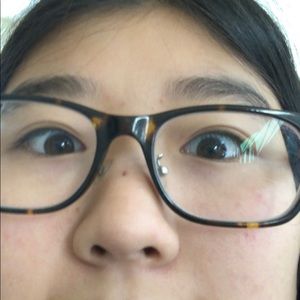 Meet your Posher, Olivia